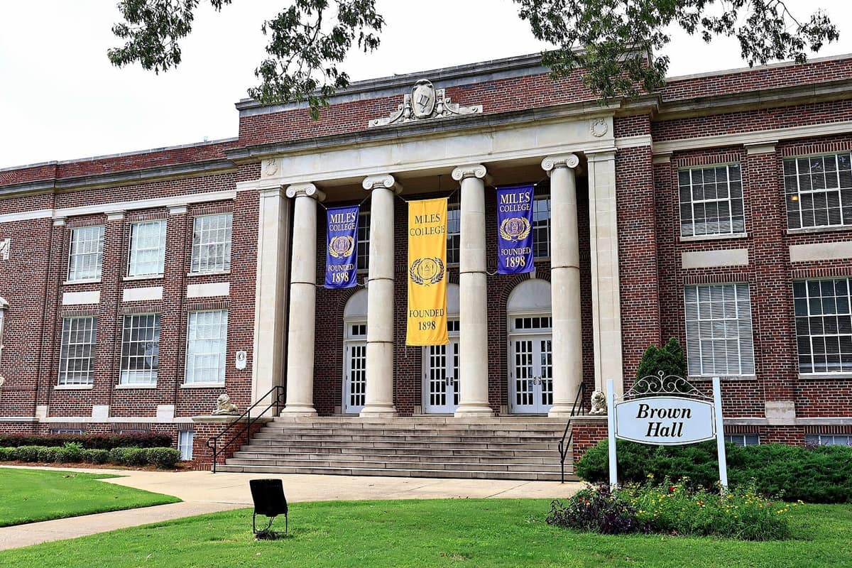 Miles College Brown Hall