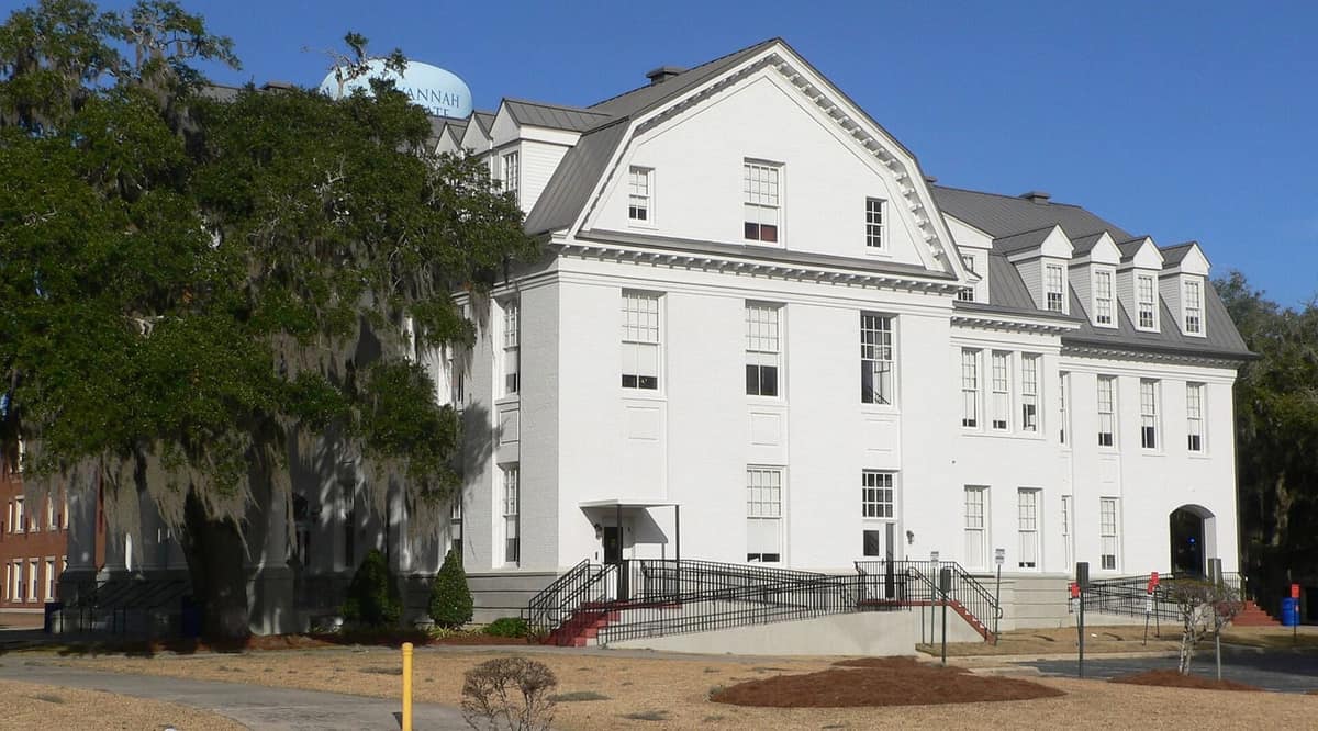 Hill Hall (Savannah State U) from SE